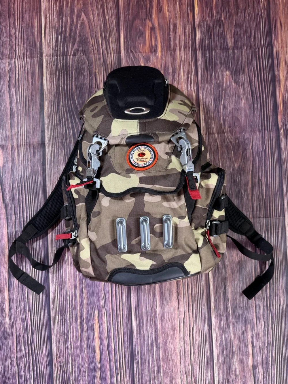 OAKLEY KITCHEN SINK BACKPACK Green Camo Tactical Field Gear Day Pack Bag